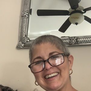 Meet your Posher, Nadia